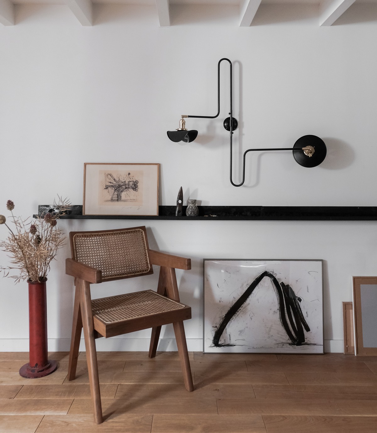 Pierre Jeanneret French wall lamp design