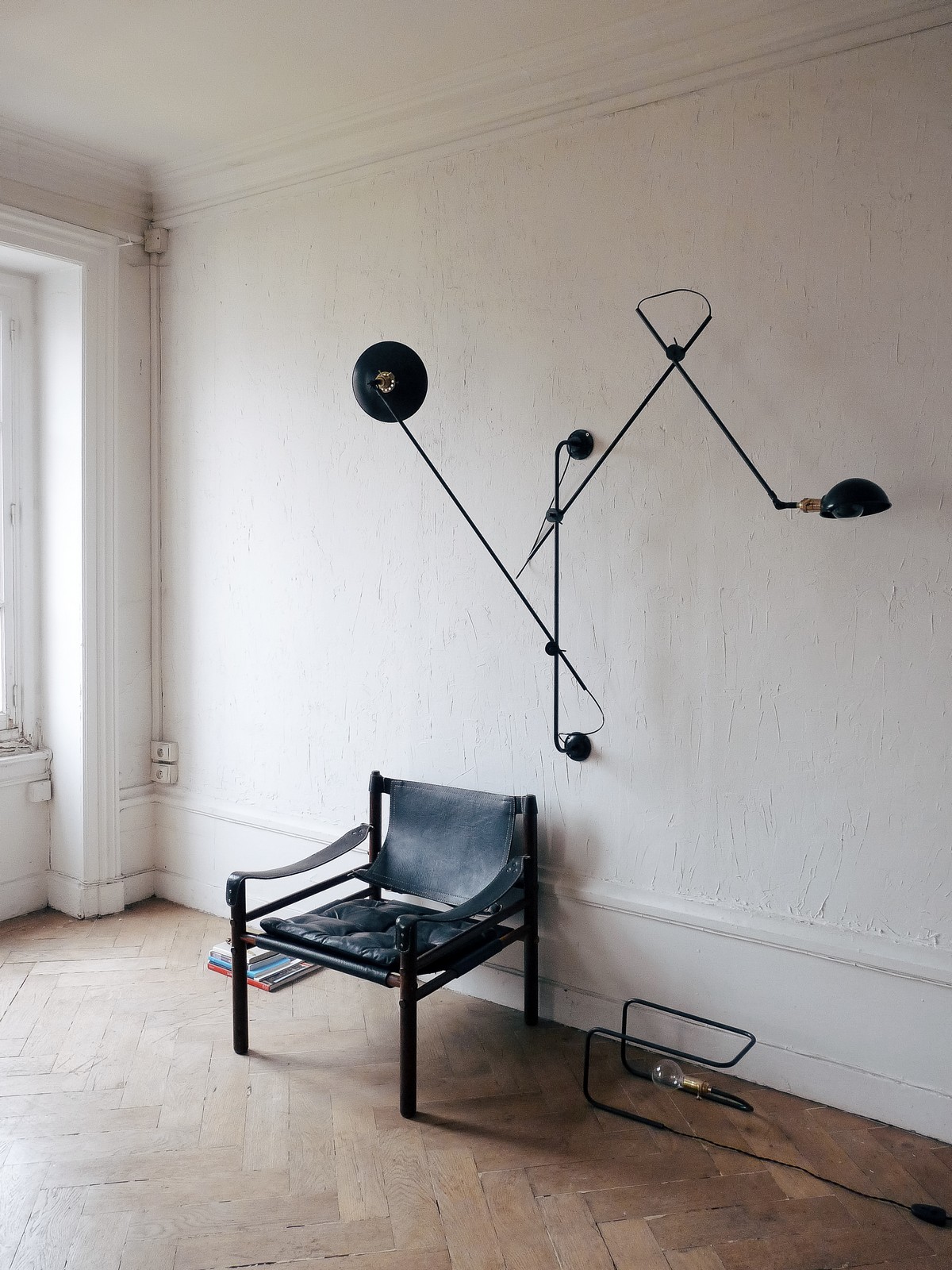 Industrial chic double light French wall lamp